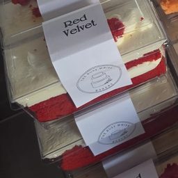 Red Velvet cake